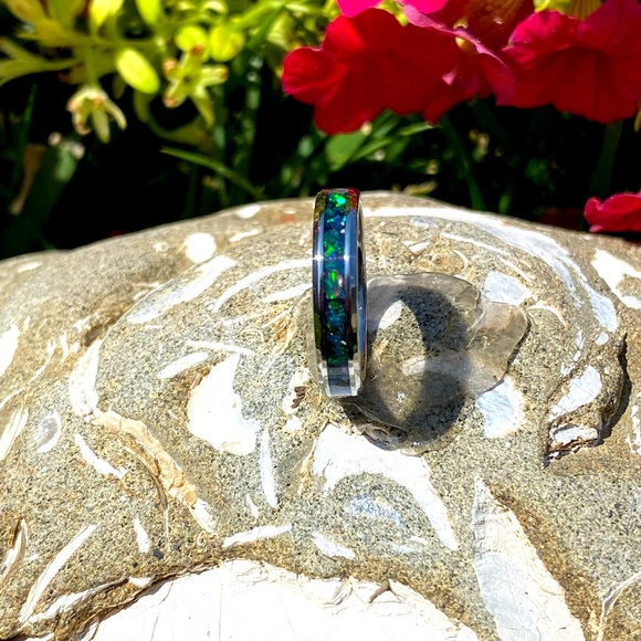 Emerald opal and tungsten carbide - Picture 4 of 5